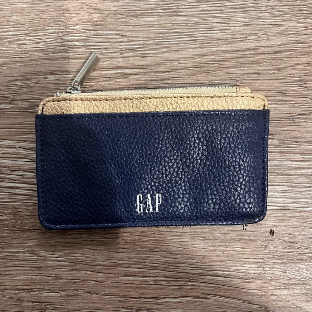{Gap} Card Case Wallet
